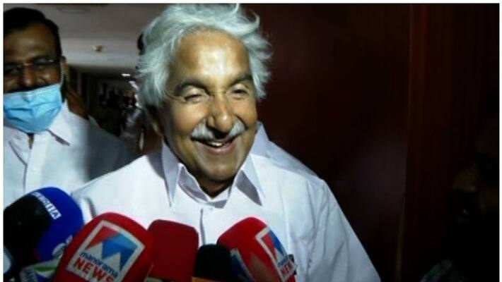 Oommen Chandy respond on Irikkur problem Oommen Chandy respond on Irikkur problem