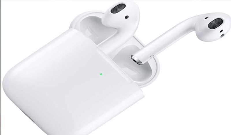 Apple AirPods (2019) वायरलेस चार्जिंग केस के साथ
ओरिजनल प्राइस- 14471.38 रुपए
Amazon डिस्काउंट प्राइस- 10907.35 रुपए
बचत- 3563.30 रुपए 