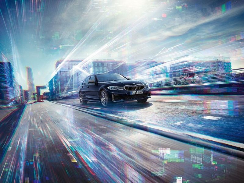 <p>BMW ಇಂಡಿಯಾ ಶಕ್ತಿಯುತ BWM M340i xDrive ಕಾರು ಭಾರತದಲ್ಲಿ ಬಿಡುಗಡೆಯಾಗಿದೆ. . ಸ್ಥಳೀಯವಾಗಿ BWM ಗ್ರೂಪ್ ಪ್ಲಾಂಟ್ ಚೆನ್ನೈನಲ್ಲಿ ಉತ್ಪಾದನೆಯಾಗುವ ಇದು ಮೊದಲ ಹೈ-ಪರ್ಫಾರ್ಮೆನ್ಸ್ BMW ಭಾರತದಲ್ಲಿ ನಿರ್ಮಾಣವಾದ M ಎಂಜಿನ್ ಹೊಂದಿದೆ.</p>