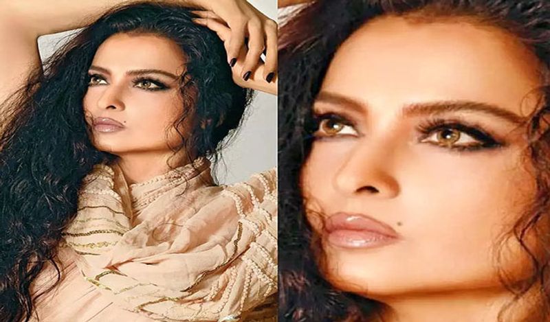 11 gorgeous pictures of eternal beauty Rekha that will leave you mesmerised-SYT