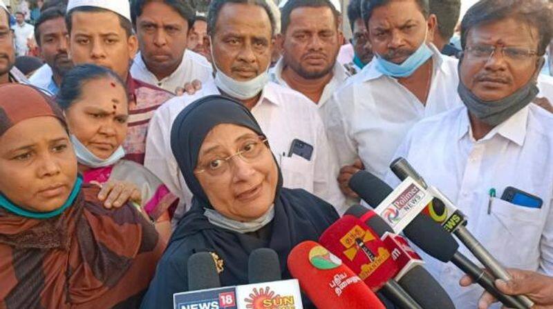 Minister Nilofer Kafeel Shocking Complaint to Minister KC Veeramani