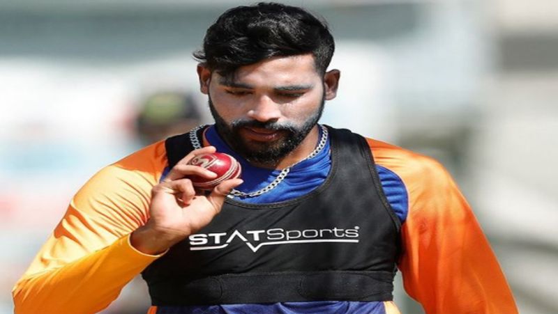 ‘సిరాజ్, బుమ్రా కంటే చాలా టాలెంటెడ్ బౌలర్. నా ఉద్దేశంలో బుమ్రా చాలా ఓవర్ రెటెడ్ బౌలర్. కొన్నేళ్ల క్రితం సిరాజ్ ఇండియా ఏకి ఆడేవాడు. ప్రతీ మ్యాచ్లో 5,6 వికెట్లు తీసి అదరగొట్టేవాడు...