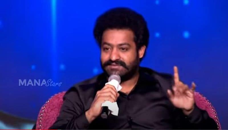 కాగా ఈ షో కోసం ఎన్టీఆర్ రెమ్యూనరేషన్ ఏమిటీ? ఆయన ఎంత తీసుకుంటున్నారనే ఆసక్తి ఆయన ఫ్యాన్స్ మరియు టాలీవుడ్ వర్గాల్లో చర్చనీయాంశంగా ఉంది.