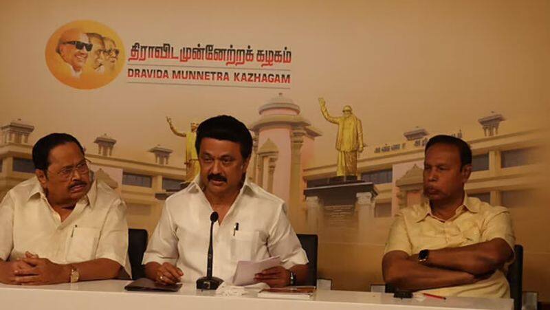 Hindus do not need your help .. Director Perarasu whip reply to DMK leader Stalin ..