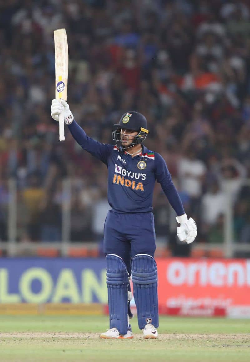India won second t20 vs England by seven wickets