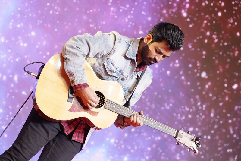 `శశి` ప్రీ రిలీజ్ ఈవెంట్ ఫోటోలు.
