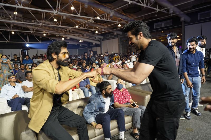 `శశి` ప్రీ రిలీజ్ ఈవెంట్ ఫోటోలు.