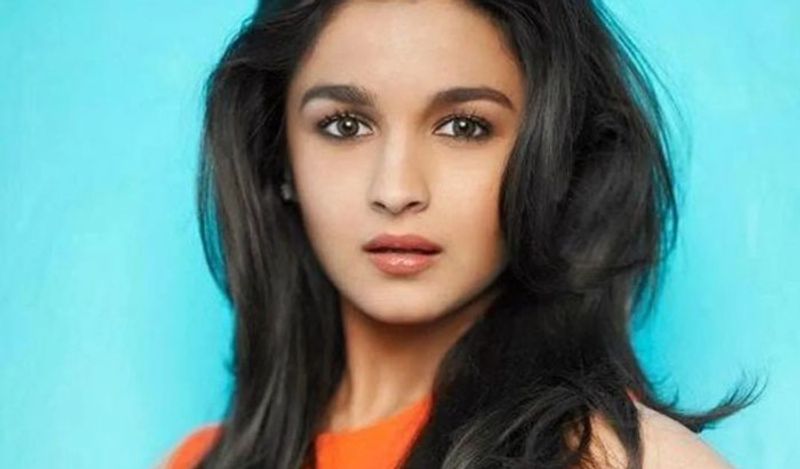 Alia Bhatt charges a whopping Rs 1 crore for one sponsored post. Almost the budget for a 1BHK in Mumbai, isn't it.