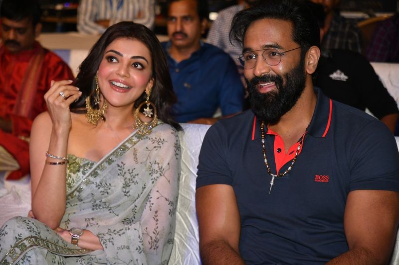 `మోసగాళ్లు` ప్రీ రిలీజ్ ఈవెంట్ దృశ్యాలు.