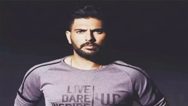 తన టెస్టు కెరీర్ గణాంకాలపై యువరాజ్ సింగ్ ఏ మాత్రం సంతోషంగా లేనట్టు తాజాగా చేసిన ట్వీట్ ద్వారా తెలుస్తోంది. విజ్డెన్ ఇండియా వెబ్సైట్, ఏ భారత మాజీ క్రికెటర్ మరిన్ని టెస్టులు ఆడి ఉంటే బాగుండేది? అంటూ యువీ ఫోటోను ట్వీట్ చేసింది.