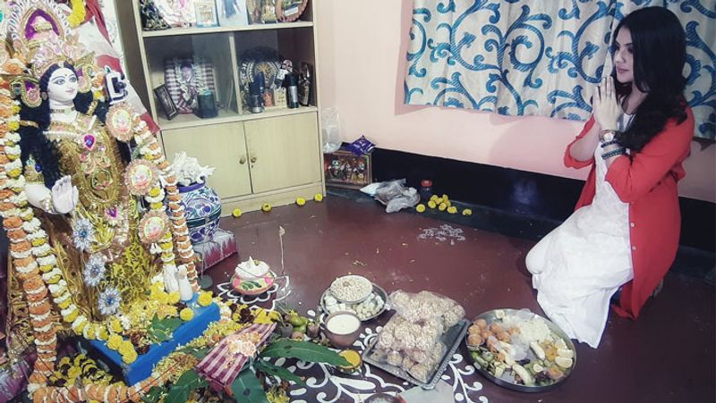 पायल मार्डन ख्यालात की होने के बावजूद धार्मिक प्रवृत्ति की हैं। 