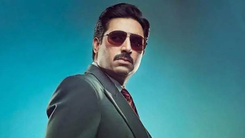 তবে অভিষেকের ক্ষেত্রে ঠিক এই বিষয়টা খাটে না। বলিউডে বহু ব্লকবাস্টার ছবি তিনি উপহার দিলেও, পরবর্তীতে সুপারস্টারের তকমা তিনি পাননি।