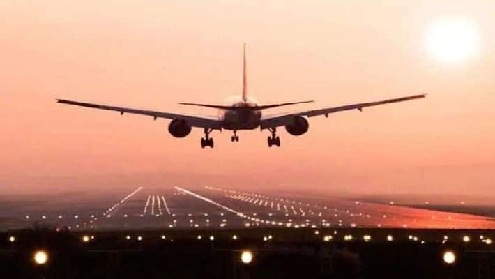 Delhi Airport sees gradual growth in passenger numbers in August gcw Delhi Airport sees gradual growth in passenger numbers in August gcw