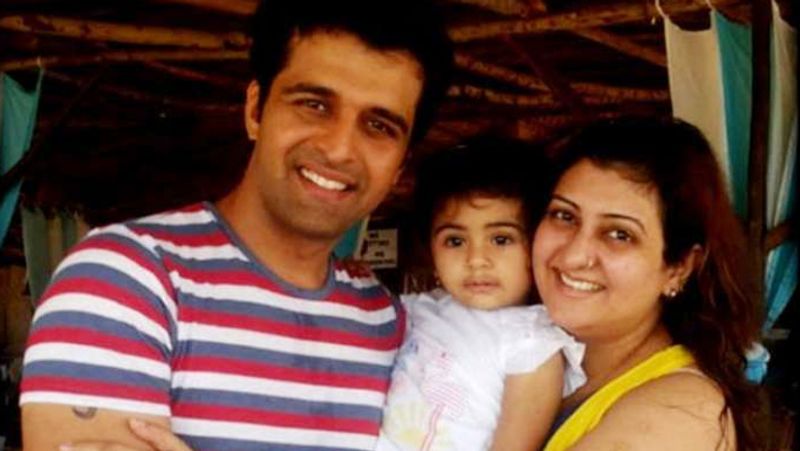 इनकी शादीशुदा जिंदगी काफी अच्छी चल रही थी। ठीक शादी के 4 साल बाद जूही और सचिन पैरेंट्स बने। एक्ट्रेस ने एक बेटी का जन्म दिया था, जिसका उन्होंने समायरा नाम रखा। बच्ची के जन्म के 5 साल बाद जूही परमार और सचिन ने तलाक ले लिया था। 