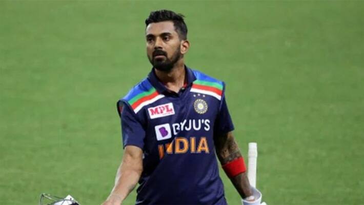 Aakash Chopra suggests a way to solve rahul bad form Aakash Chopra suggests a way to solve rahul bad form