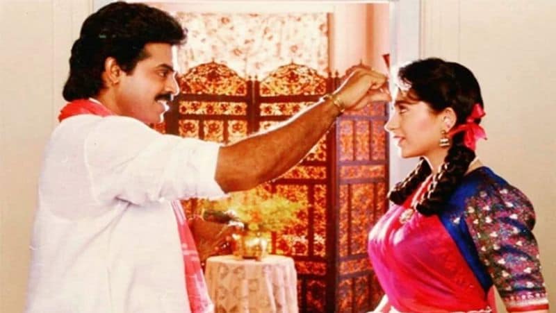 वेकंटेश ने 30 साल के फिल्मी करियर में उन्होंने 79 से ज्यादा फिल्मों में काम किया है। वेकंटेश के पिता डॉ. रामानायडू दगुबत्ती प्रसिद्ध फिल्मकार और पूर्व सांसद थे। 'सुरेश प्रोडक्शन' चलाने वाले सुरेश बाबू दगुबत्ती के बड़े भाई हैं। 