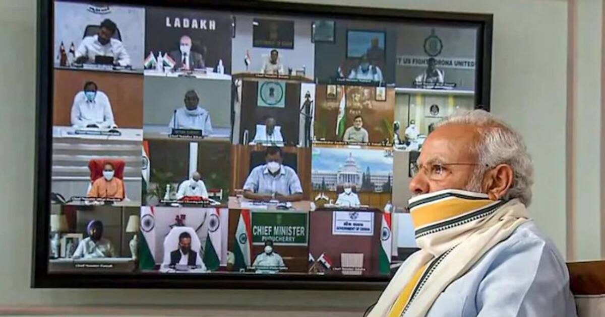 அதிகரிக்கும் கொரோனா பரவல்...! புதிய கட்டுப்பாடுகள் விதிக்க வாய்ப்பு ..? பிரதமர் மோடி முதலமைச்சர்களுடன் ஆலோசனை.