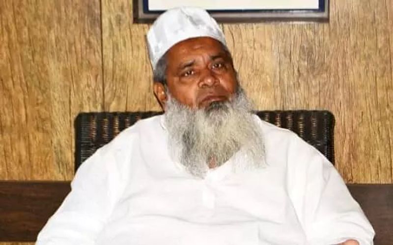इस चुनाव में भाजपा के लिए अजमल को बड़ी चुनौती माना जा रहा है। यही वजह है कि भाजपा के बड़े नेता सीधे तौर पर अजमल पर निशाना साध रहे हैं।

