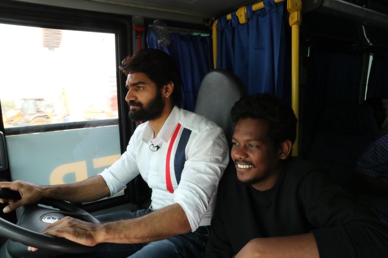 కార్తికేయ అండ్ చావుకబురుచల్లగా చిత్ర బృందం ఏపీ టూర్.