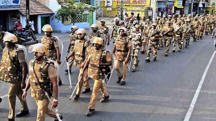 Security arrangements for people to vote without fear .. Police, paramilitary flag parade in Chennai. Security arrangements for people to vote without fear .. Police, paramilitary flag parade in Chennai.