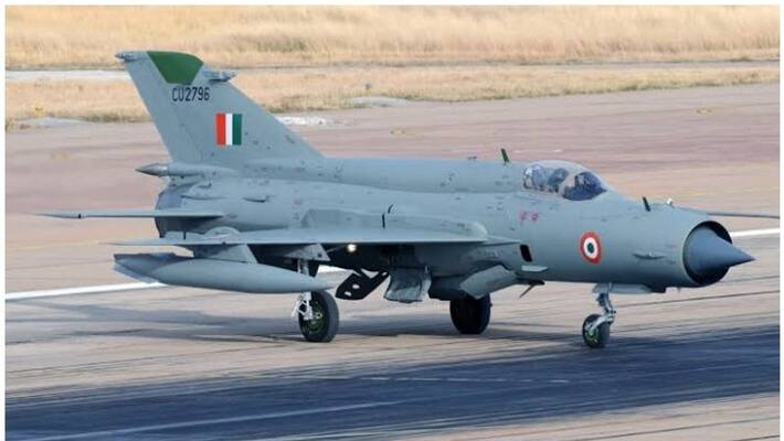 MiG 21 Bison aircraft involved in fatal accident pilot killed MiG 21 Bison aircraft involved in fatal accident pilot killed