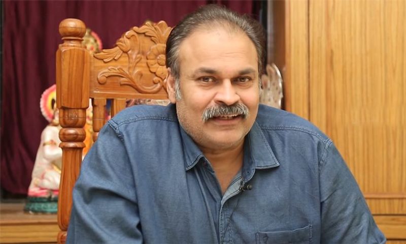 మరోవైపు నాగబాబు టీవీ హోస్ట్ గా, జడ్జ్ గా బిజీగానే ఉంటున్నారు. మొన్నటి వరకు ఆయన `జబర్దస్త్` షోలకు జడ్జ్ గా ఉండి ఆకట్టుకున్నారు. రోజాతో కలిసి ఆయన మెప్పించారు. వీరి కాంబినేషన్కి మంచి పేరుంది.