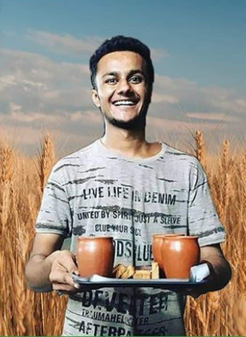 ಬಿಲ್ಲೂರ್ ಚಹಾವನ್ನು ಮಾರಾಟ ಮಾಡುವ ಉದ್ಯಮ ಹೊಂದಿದ್ದು ಇದು ಯಶಸ್ವಿಯಾಗಿದ್ದು, ದಾಖಲಾದ ವಹಿವಾಟು 3 ಕೋಟಿ ರೂಪಾಯಿ