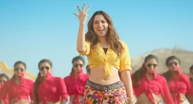 మిల్కీ బ్యూటీ `శ్రీ` చిత్రంతో తెలుగులోకి హీరోయిన్గా అడుగుపెట్టినా, `హ్యాపీడేస్`తోనే హిట్ని, క్రేజ్ని సొంతం చేసుకుంది. తనకంటూ ఓ గుర్తింపుని దక్కించుకుంది. అప్పటి నుంచి ఈ అమ్మడు వెనక్కి తిరిగి చూసుకునే అవసరం రాలేదు.