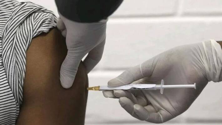 75 percent of citizens says Gov open vaccination for all above 18 by permitting private hospitals KPP 75 percent of citizens says Gov open vaccination for all above 18 by permitting private hospitals KPP