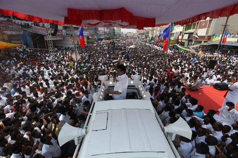 DMK candidate who will send a message on top of the message ... Rice who fell at the feet of Narasimhan