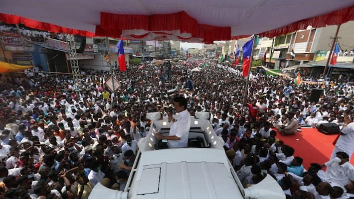 Mandatory wearing a mask when people are in a crowd... mk stalin Mandatory wearing a mask when people are in a crowd... mk stalin