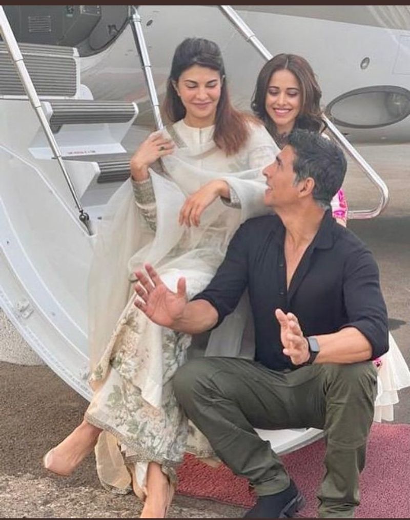Jacqueline Fernandez shares , "I enjoy exploring Indian culture and it's diversity. People of many religion coexist here and each has its own tradition which is so interesting. My profession takes me to different parts of the country where I get opportunities to learn about social norms and heritage."