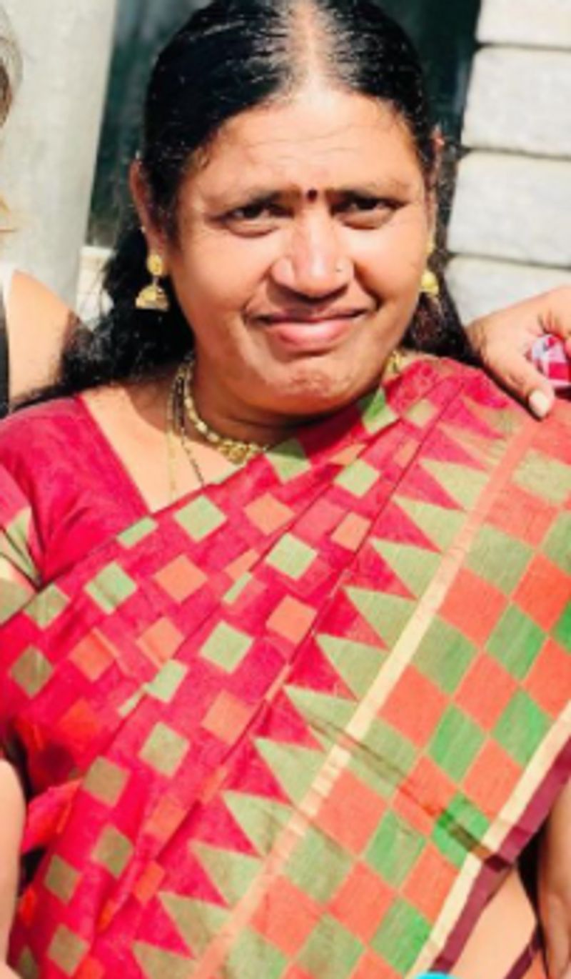 <p>ನಟಿ ಸಾರಾ ಅಣ್ಣಯ್ಯ ತಾಯಿ</p>