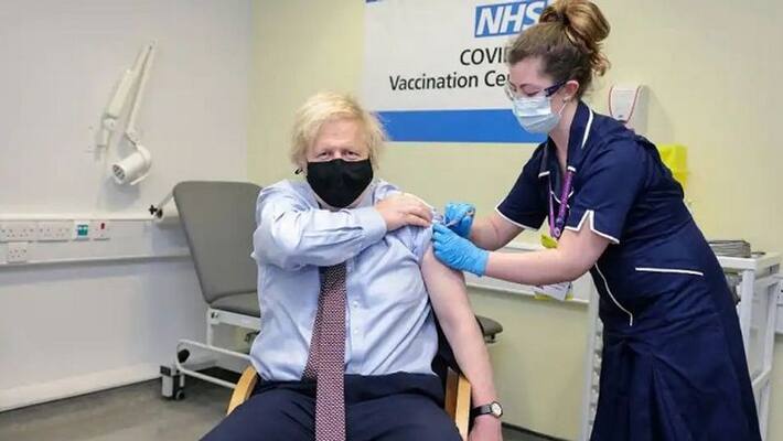 British prime minister Boris Jonson gets first jab of astrazeneca vaccine says this safe MJA British prime minister Boris Jonson gets first jab of astrazeneca vaccine says this safe MJA