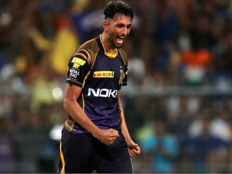 লম্বা, রোগা ছিপছিপে চেহারা। বলের গতিবেগ ও সুইংয়ের মিশ্রণ কিবন্তু ভালই। রয়েছে একাধিক ভ্যারাইটি। ঘরোয়া ক্রিকেট থেকে আইপিএল নজর কেড়েছিলেন সকলের। অবশেষে জাতীয় দলে সুযোগ পেলেন কেকেআরের তারকা পেসার প্রসিদ্ধ কৃষ্ণা।