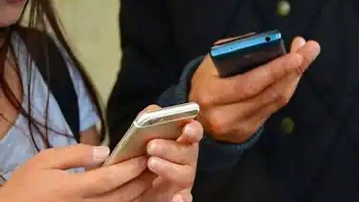 Young Man Arrested for Woman Naked Pictures Share on Social Network grg Young Man Arrested for Woman Naked Pictures Share on Social Network grg