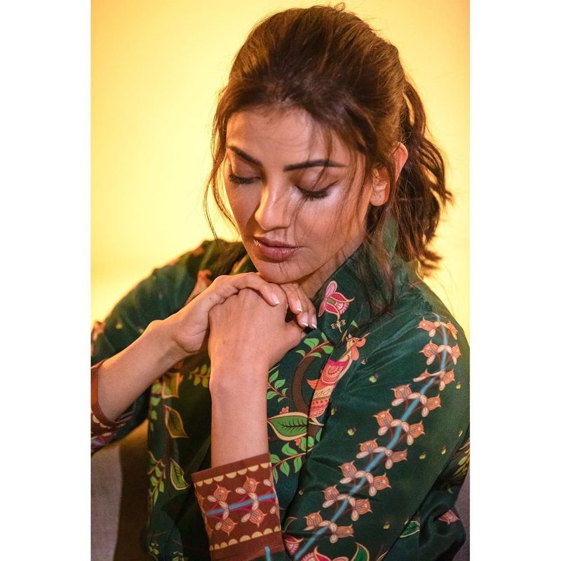 <p>இந்த தகவல் தற்போது வெளியாகவே ரசிகர்கள் பலர் மனதார தங்களுடைய வாழ்த்துக்களை தெரிவித்து வருகிறார்கள்.</p>