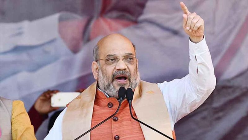 <p>এদিন বাংলায় কেন্দ্রীয় স্বরাষ্ট্রমন্ত্রী অমিত শাহের আসার কথা পূর্ব মেদিনীপুরের এগরায়।</p>