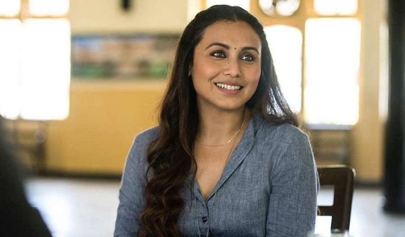 <p>রানি মুখোপাধ্যায় বরাবরই চেয়েছিলেন অন্যকোনও প্রফেশনে যেতে। প্রতিবার সাক্ষাৎকারে তেমনটাই জানিয়ে থাকেন তিনি। </p>
