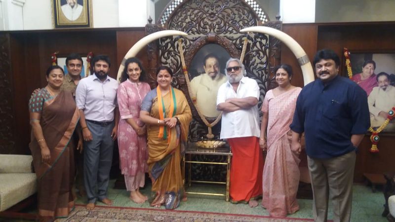  நடிகர் பிரபு மற்றும் குடும்பத்தினர் - தியாகராய நகர், சென்னை