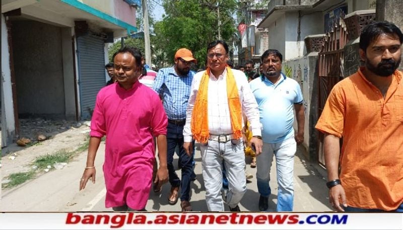<p>কৃষ্ণ কল্যানী জানিয়েছেন,'দেশ গড়ার ক্ষেত্রে তরুন রক্তই আসল শক্তি। দীর্ঘদিন ধরে রায়গঞ্জ কেন্দ্রে উন্নয়নের ছোঁয়া লাগেনি।</p>