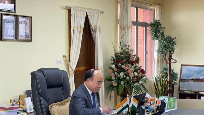 Mizoram CM Zoramthangma urges PM Modi to intervene in providing asylum to Myanmar refugees-dnm Mizoram CM Zoramthangma urges PM Modi to intervene in providing asylum to Myanmar refugees-dnm