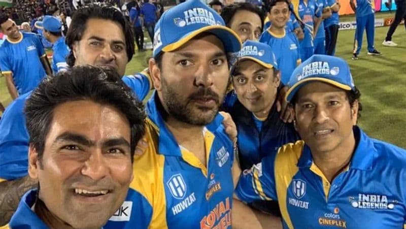 భారత జట్టు కెప్టెన్సీని వదిలేసిన 21 ఏళ్ల తర్వాత కెప్టెన్గా ఓ అద్భుతమైన టోర్నీని గెలిచాడు సచిన్ టెండూల్కర్. రోడ్ సేఫ్టీ వరల్డ్ సిరీస్లో ఇండియా లెజెండ్స్కి కెప్టెన్గా వ్యవహారించిన సచిన్, టైటిల్ కైవసం చేసుకున్నాడు...