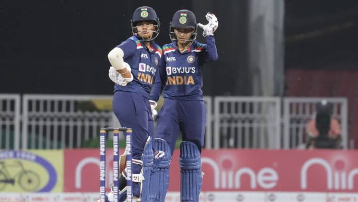England women lost two wickets against Indian in second T20 England women lost two wickets against Indian in second T20