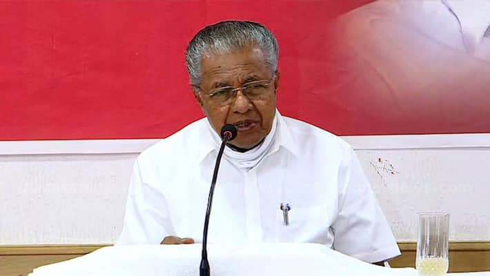 Pinarayi Vijayan against nss Pinarayi Vijayan against nss