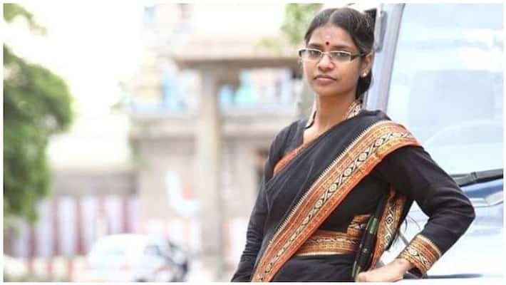 I will cut the genitals and publish them on the social networking site ... K. Veeralakshmi is furious ..! I will cut the genitals and publish them on the social networking site ... K. Veeralakshmi is furious ..!