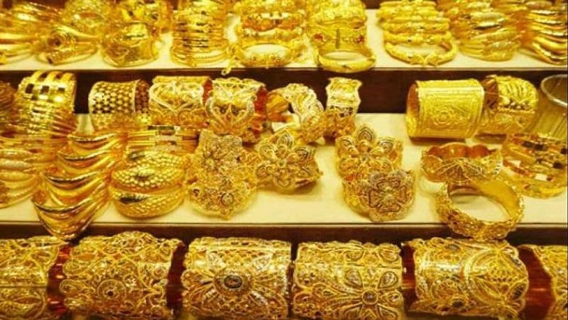 सिप्ली ऐप को गूगल प्ले स्टोर से डाउनलोड किया जा सकता है। यह अंग्रेजी के अलावा भारत की क्षेत्रीय भाषाओं में भी उपलब्ध है। इसका इस्तेमाल करना काफी आसान है। इसमें यूजर्स को कोई एक्स्ट्रा दस्तावेज देने की जरूरत नहीं पड़ती, क्योंकि सिप्ली गारंटीड गोल्ड सेविंग्स स्कीम सीधे उनके फोन नंबर से जुड़ी होती है। (फाइल फोटो)