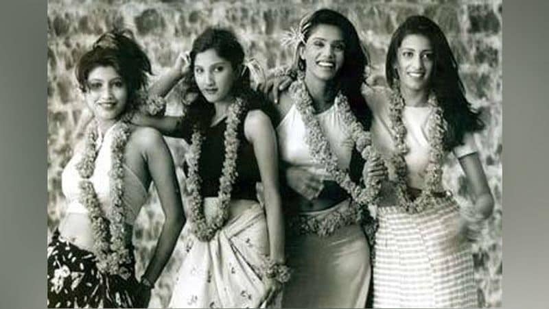 <p>'ನಾನು ಇಂಥ ಸೌಂದರ್ಯ ಸ್ಪರ್ಧೆಯಲ್ಲಿ ಪಾಲ್ಗೊಳ್ಳುವುದು ತಂದೆ ಇಷ್ಟಪಟ್ಟಿರಲಿಲ್ಲ. ಆದರೆ ಅವರ ಬಳಿಯೇ 2ಲಕ್ಷ ರೂ. ಸಾಲ ಪಡೆದು ಮುಂಬೈ ತಲುಪಿ ಫೈನಲ್ಗೆ ತಯಾರಿ ಆರಂಭಿಸಿದ್ದರು. ಸ್ಪರ್ಧೆಗಾಗಿ ಮನೀಷ್ ಮಲ್ಹೋತ್ರಾರ ಡ್ರೆಸ್, ತರಬೇತಿ, ಊಟ, ಟ್ಯಾಕ್ಸಿ ಬಾಡಿಗೆ ಹಾಗೂ ಬೇರೆ ಇತರೆ ಖರ್ಚುಗಳು ಹೆಚ್ಚುತ್ತಲೇ ಇದ್ದವು. ಕೊನೆಯ ಸುತ್ತಿಗೆ ಬಂದರೂ ಸ್ಪರ್ಧೆಯಲ್ಲಿ ಗೆಲ್ಲಲು ಸಾಧ್ಯವಾಗಲಿಲ್ಲ,' ಎಂದು ಹೇಳಿದ್ದರು</p>
