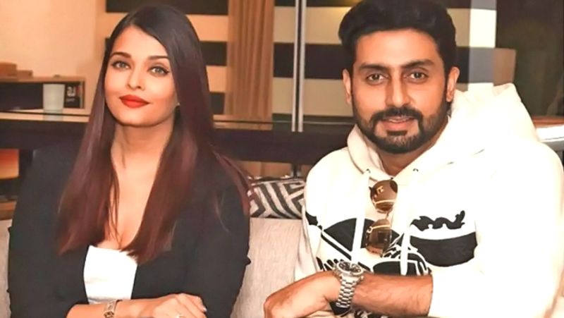 <p>অভিষেক আরও বলেছেন,'আমি জানি ইলিয়ানা এবং নিকি বিবাহিত নন। ডিজনি প্লাস হটস্টারের ম্যারিটাল স্ট্যাটাস নিয়ে আপনার কাছে শীঘ্রই ফিরছি'। অভিষেকের কড়া জবাবের পরেই অ্যাকাউন্টটি ডি-অ্যাক্টিভেট করেছেন ওই ইউজার।</p>