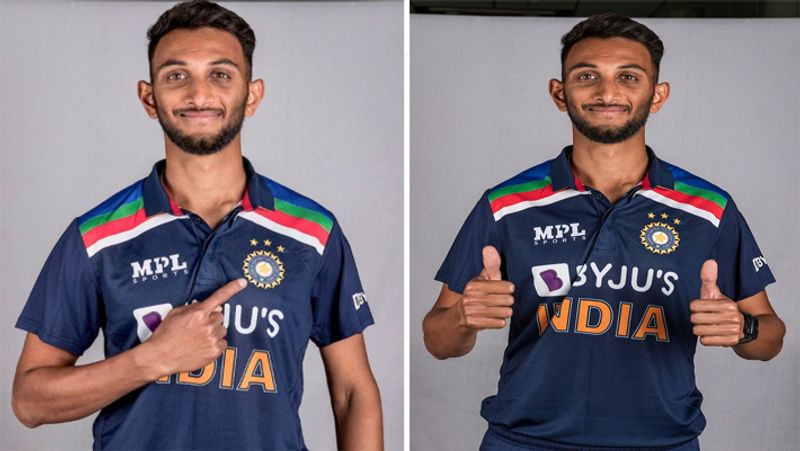 हाल ही में मैच से पहले उन्होंने टीम में शामिल होने पर अपनी ये फोटो इंस्टाग्राम पर शेयर की थी। जिसपर 60 हजार से ज्यादा लोगों ने लाइक और कमेंट कर उन्हें बधाई दी थी।